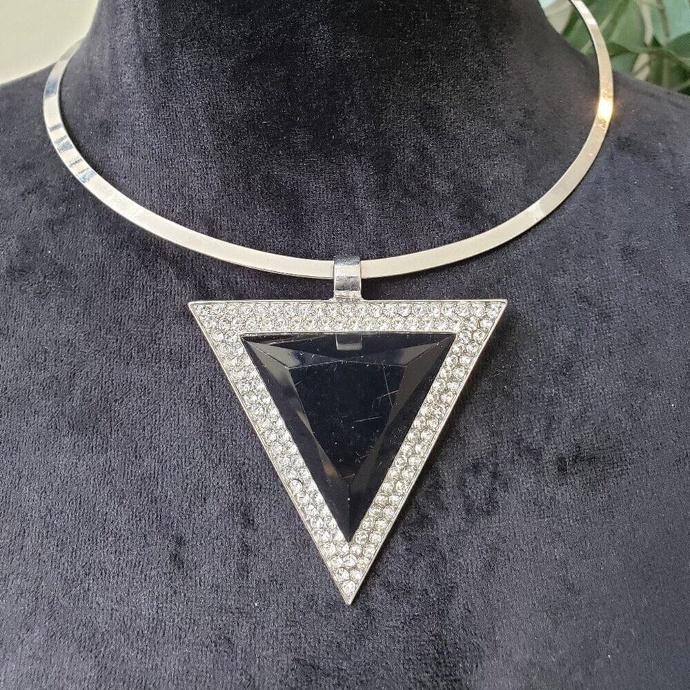 Traci Lynn Necklace Womens Black Quartz Triangle Shape Pendant W/ Lobster Clasp